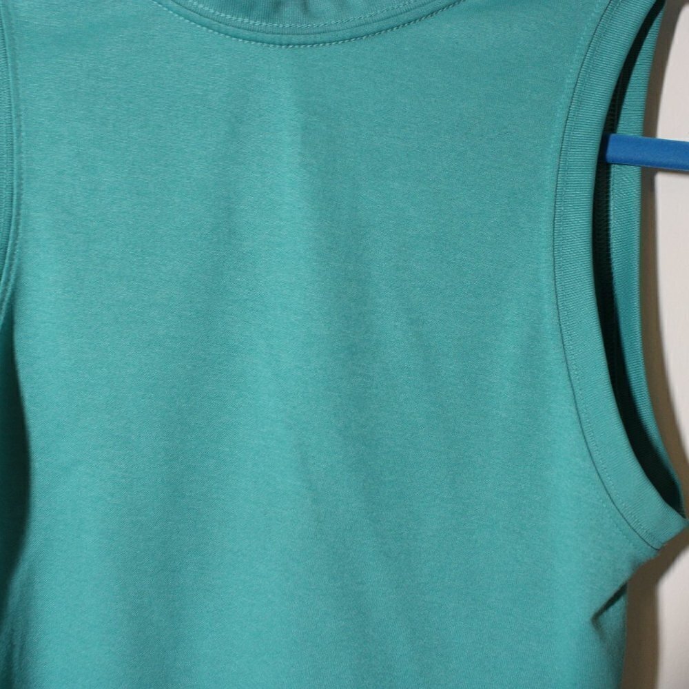 Nike Dri-Fit Tank Top Size Small - Picture 8 of 8